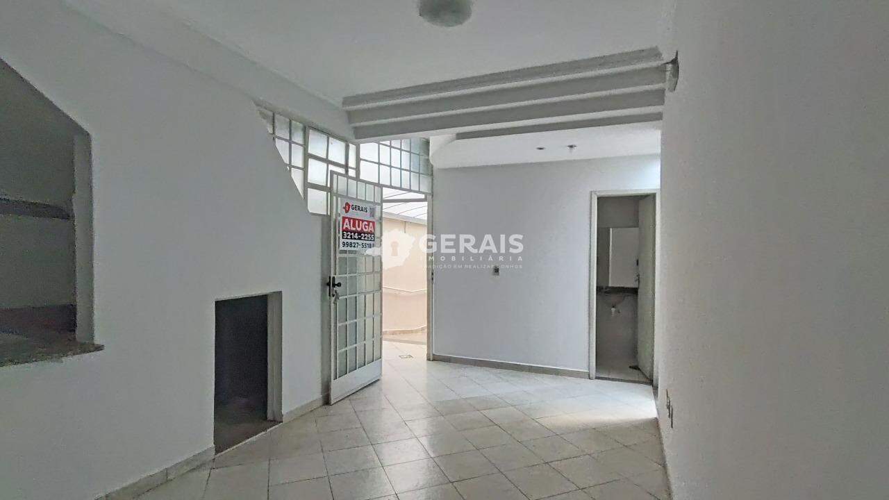 Apartamento para aluguel no CENTRO: 04- SALA