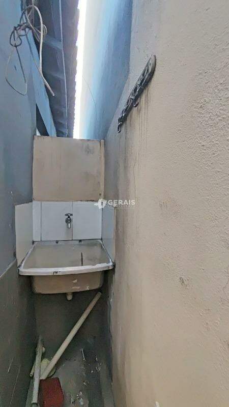 Apartamento para aluguel no CENTRO: 09- ÁREA DE SERVIÇO