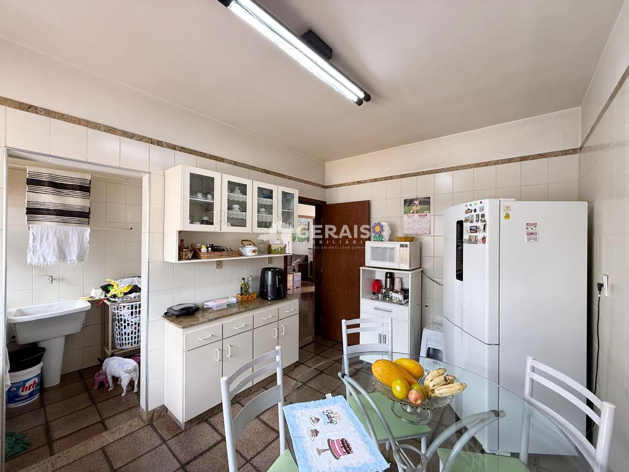 Apartamento à venda no CENTRO: 09- COZINHA