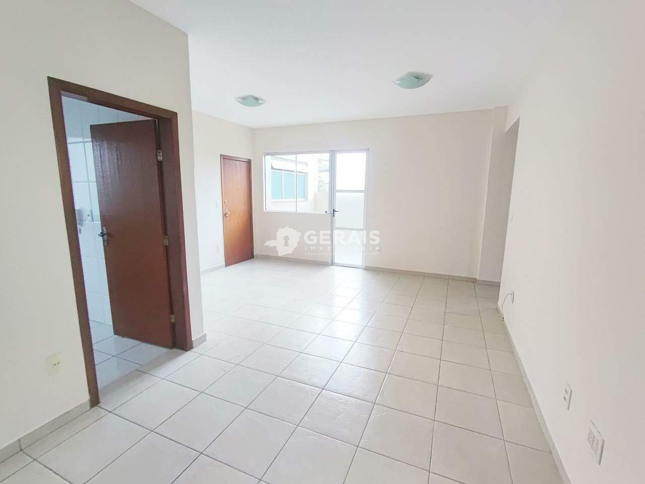 Apartamento para aluguel no SÃO SEBASTIÃO: 03 - SALA