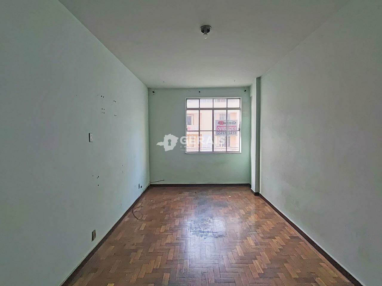 Apartamento para aluguel no CENTRO: 03 - SALA