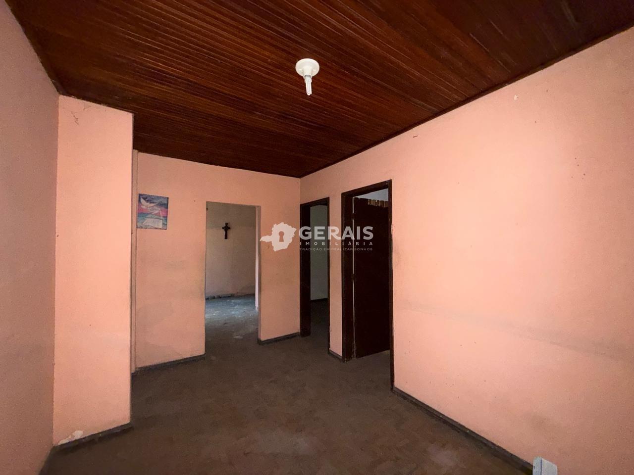 Casa à venda no DANILO PASSOS: 02- SALA