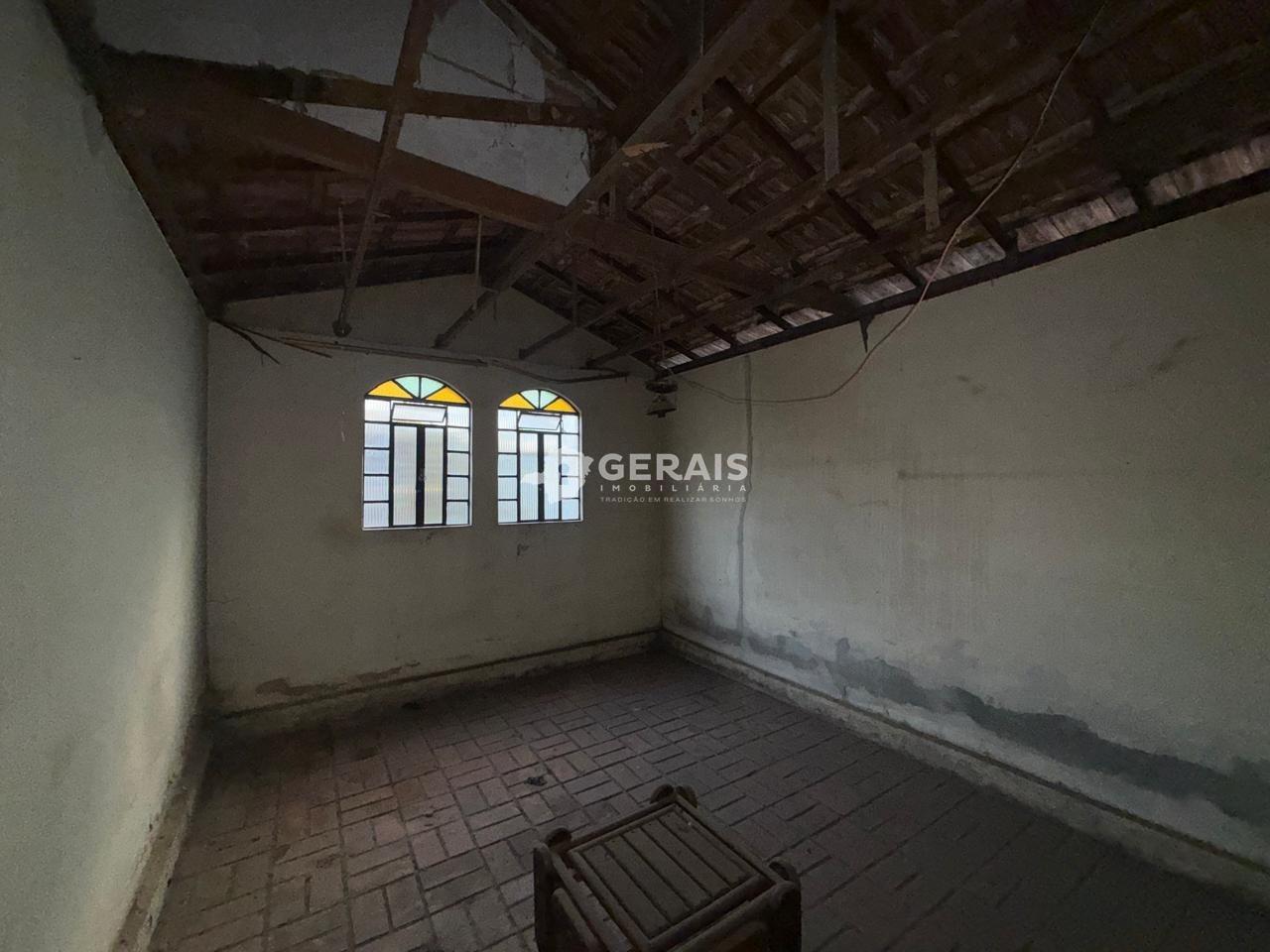 Casa à venda no DANILO PASSOS: 04- QUARTO 01