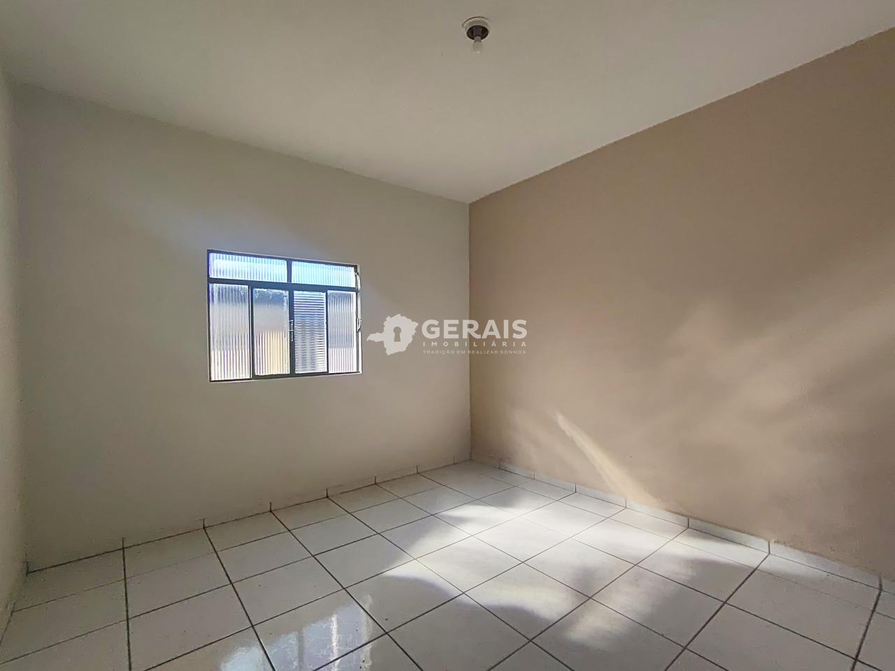 Casa para aluguel no PLANALTO: 06- QUARTO 02