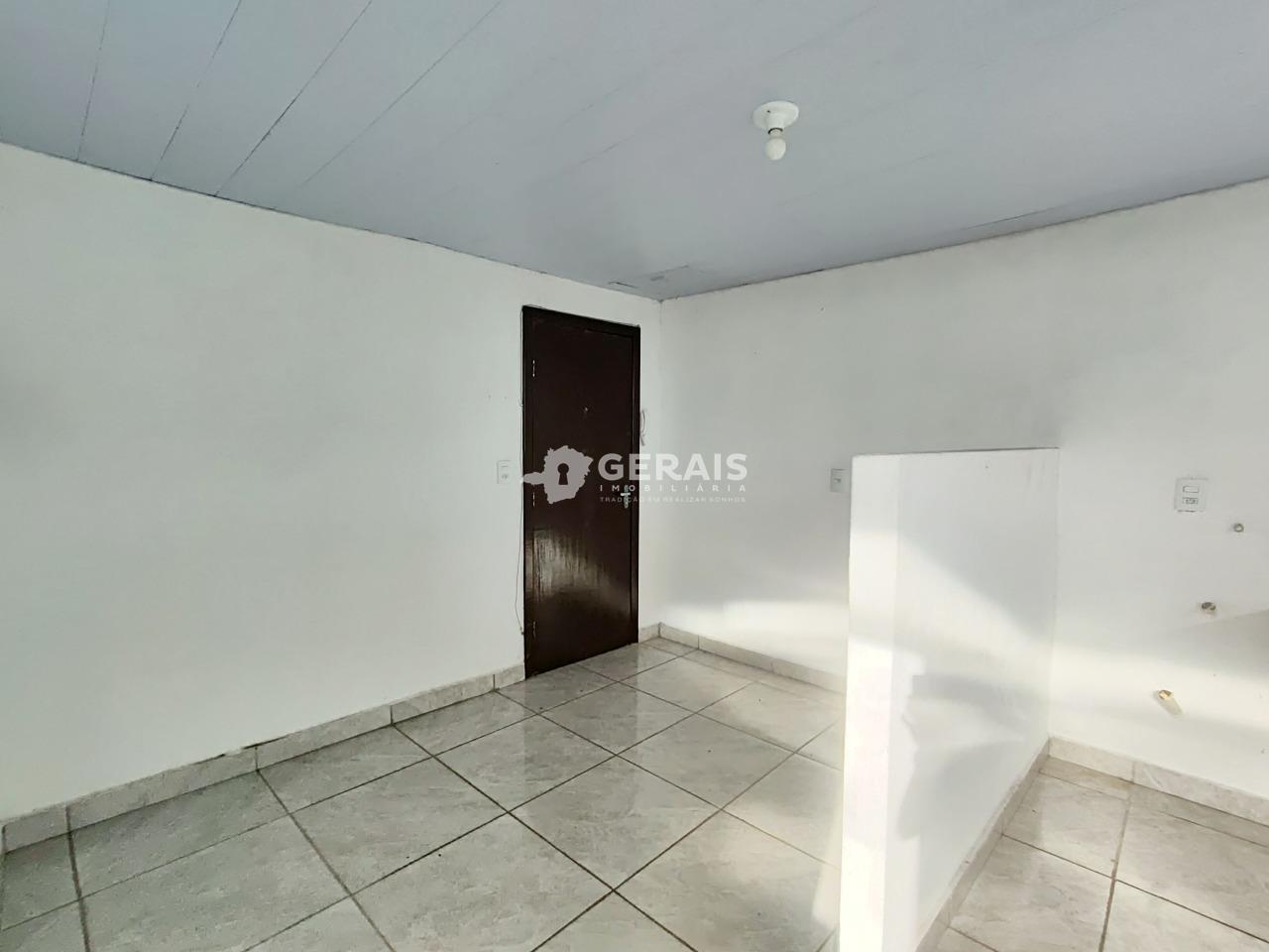 Kitnet para aluguel no SÃO JOSÉ: 03- SALA / QUARTO