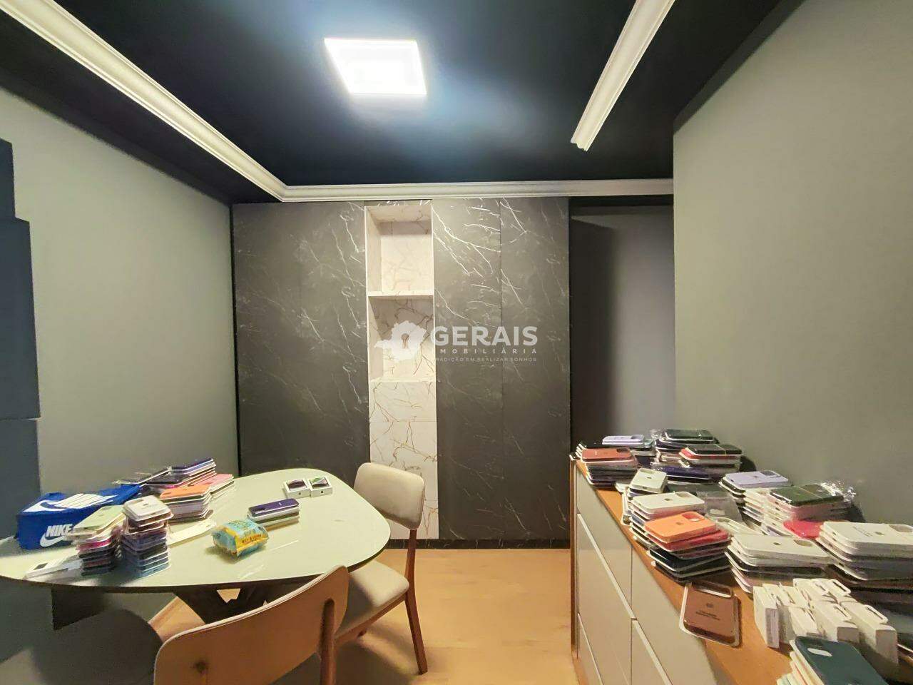 Sala para aluguel no CENTRO: 03- SALA