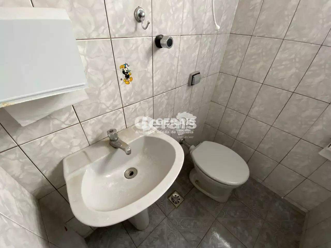 Sala para aluguel no CENTRO: 06- BANHEIRO SOCIAL