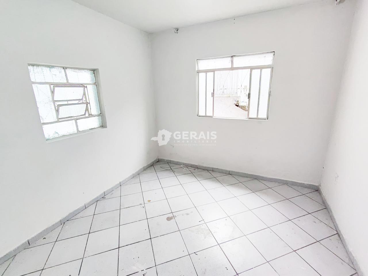 Casa para aluguel no ORION: 06- QUARTO 01