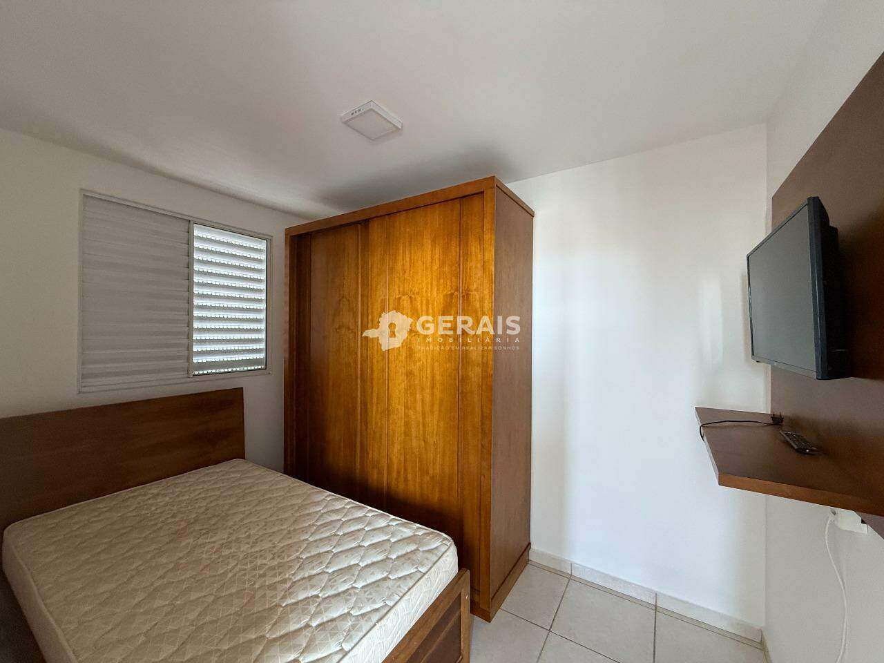 Apartamento para aluguel no PLANALTO: 05- QUARTO 01