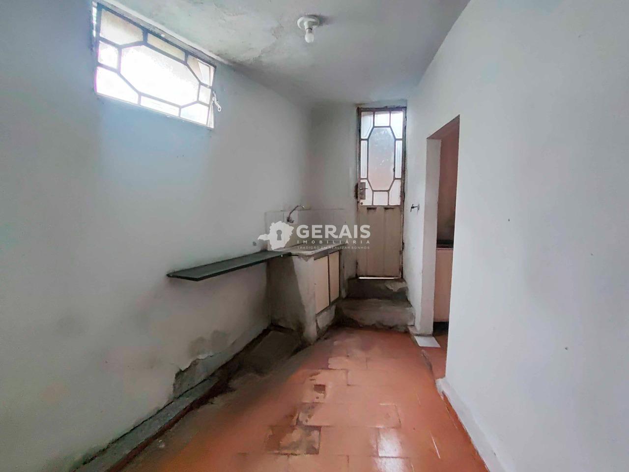 Casa para aluguel no SÃO SEBASTIÃO: 08- COZINHA