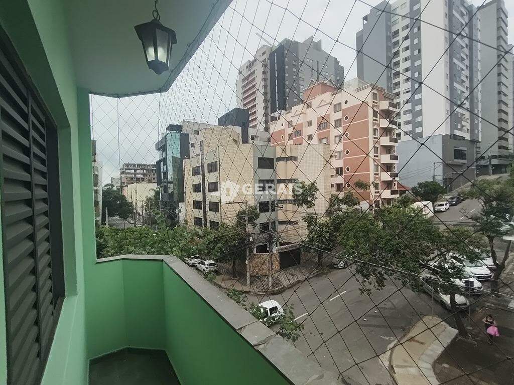 Apartamento para aluguel no CENTRO: 06- SACADA