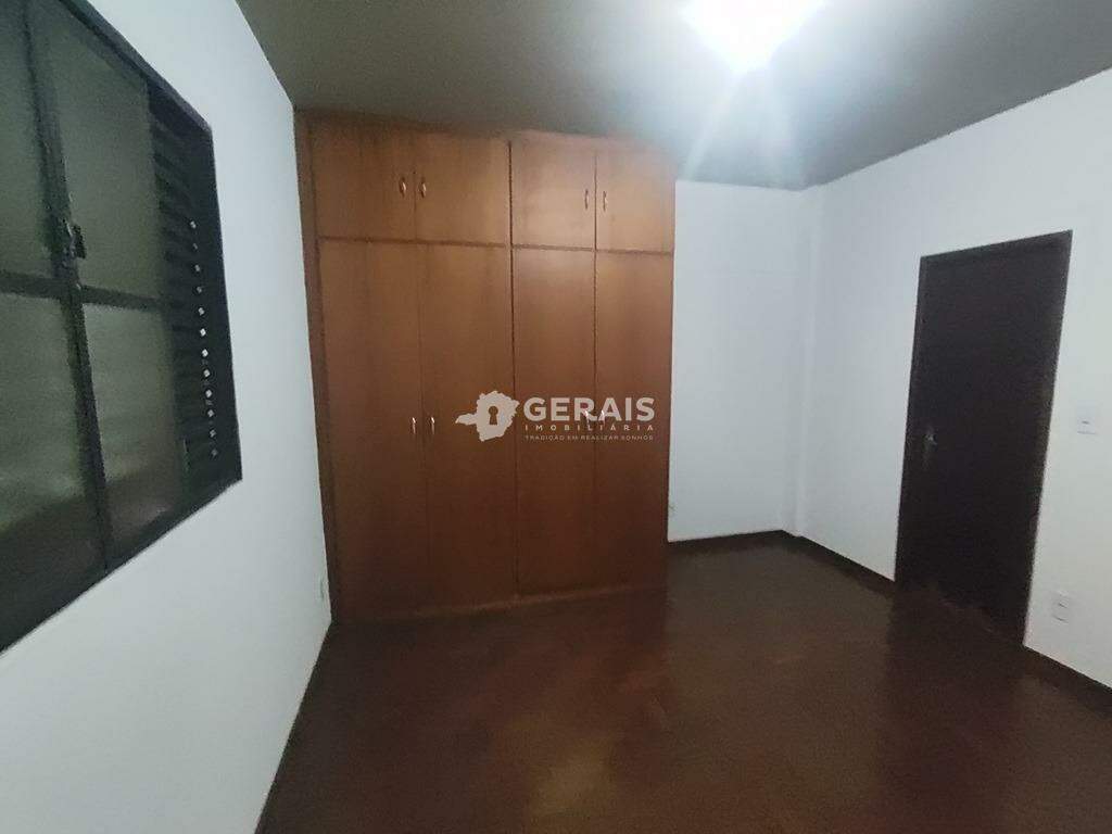 Apartamento para aluguel no CENTRO: 07- QUARTO 02 SUÍTE