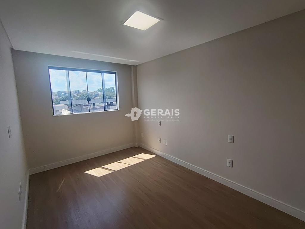 Apartamento para aluguel no ESPLANADA: 05- QUARTO 01