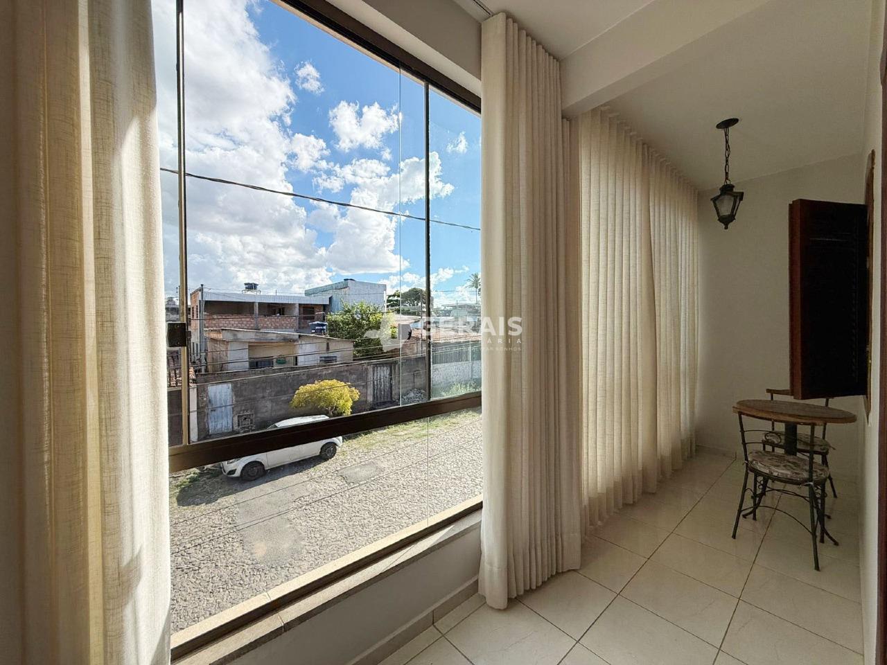 Casa à venda no ICARAI: 04- SACADA 01