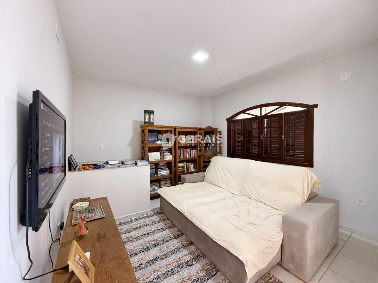 Casa à venda no ICARAI: 03- SALA