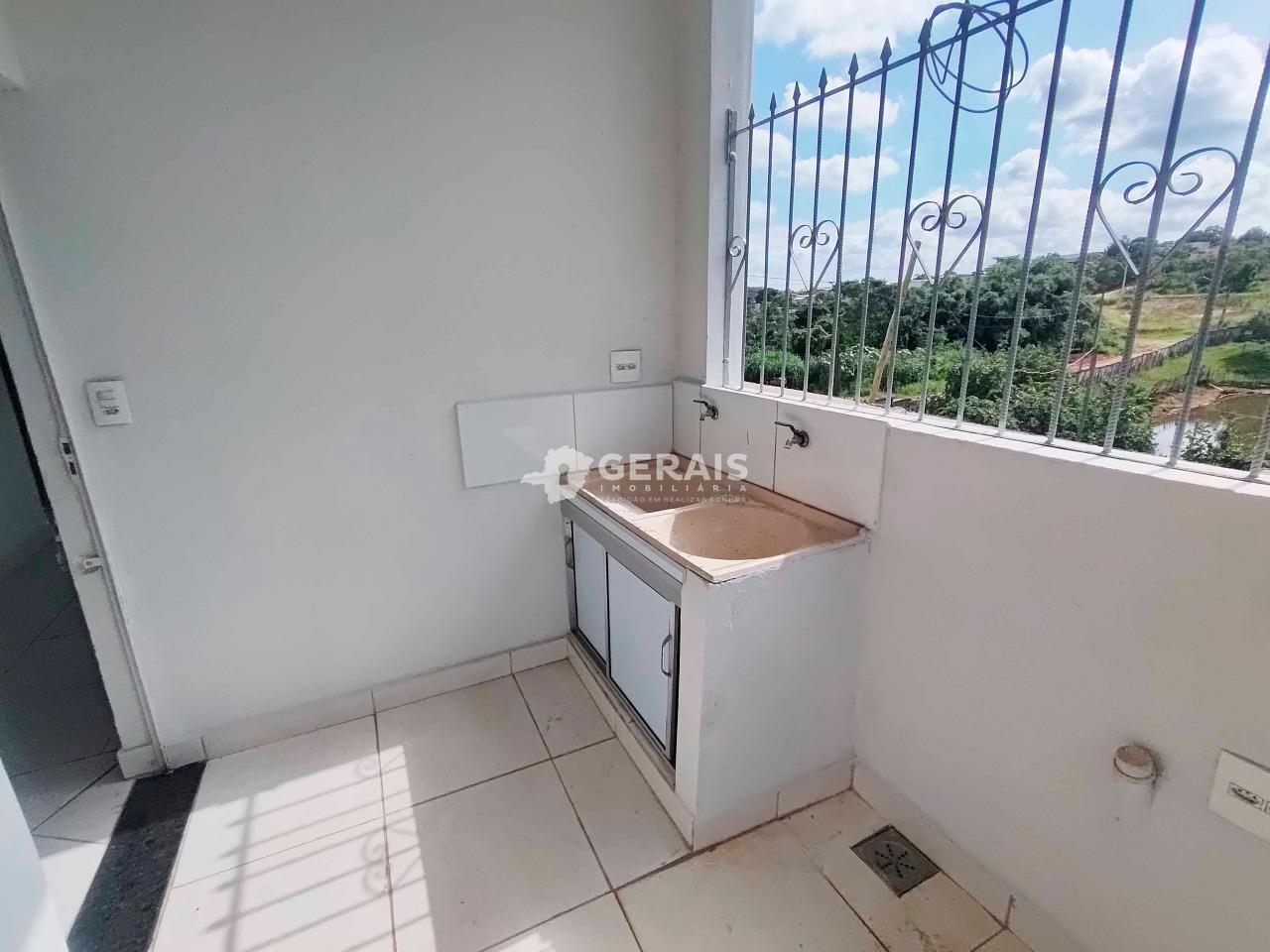 Casa para aluguel no SANTO ANDRE: 09 - ÁREA DE SERVIÇO