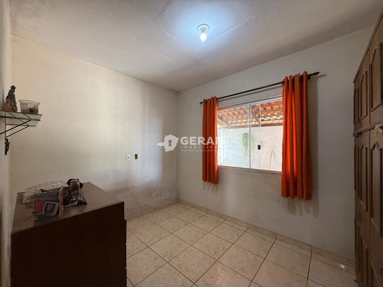 Casa à venda no RANCHO ALEGRE: 07- QUARTO 01