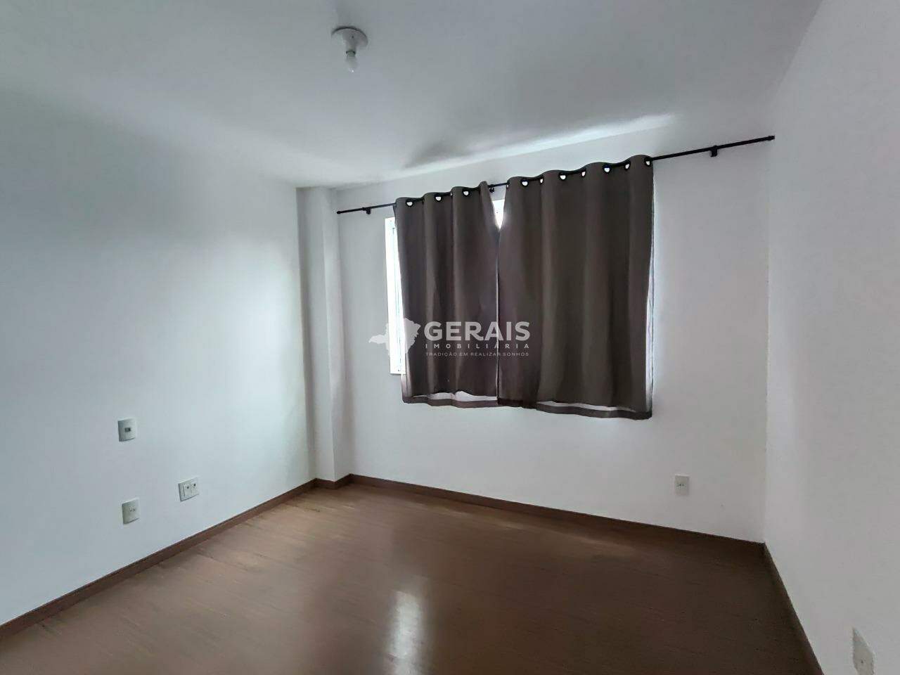 Apartamento para aluguel no ESPLANADA: 06- QUARTO 02