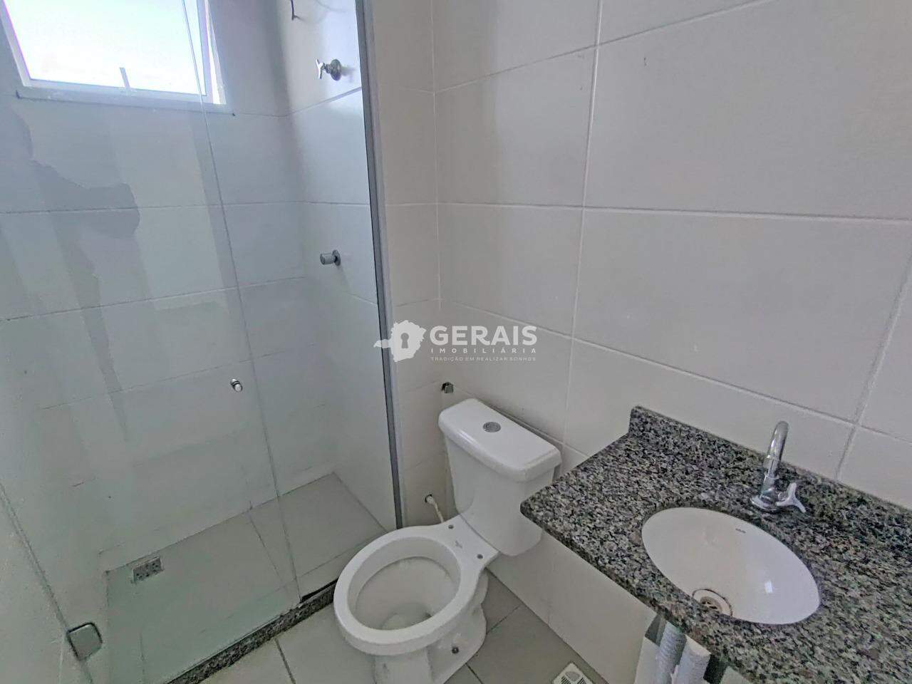 Apartamento para aluguel no QUINTINO: 07- BANHO SOCIAL
