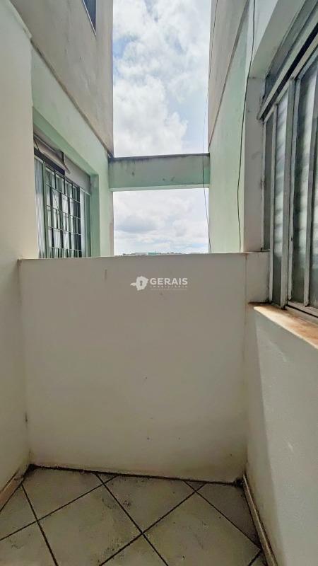 Apartamento para aluguel no SÃO JOSÉ: 05 - SACADA