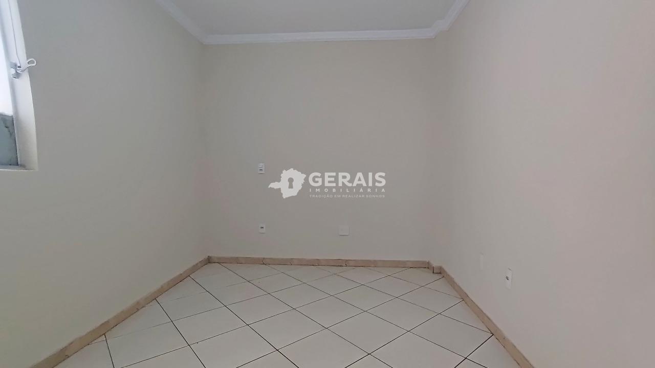 Apartamento para aluguel no SÃO JOSÉ: 06 - QUARTO 01