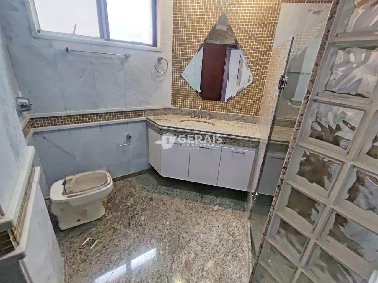 Apartamento para aluguel no CENTRO: 08- BANHO SUÍTE 01