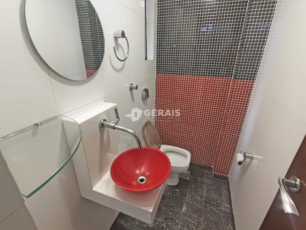 Apartamento para aluguel no CENTRO: 05- BANHO SOCIAL