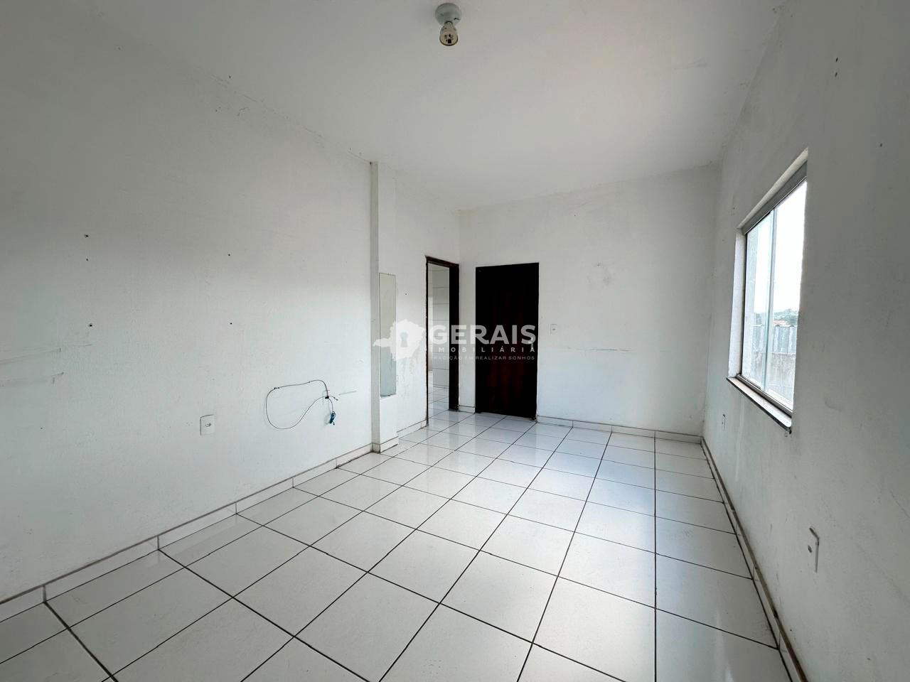 Casa à venda no HALIN SOUKI: 03- SALA