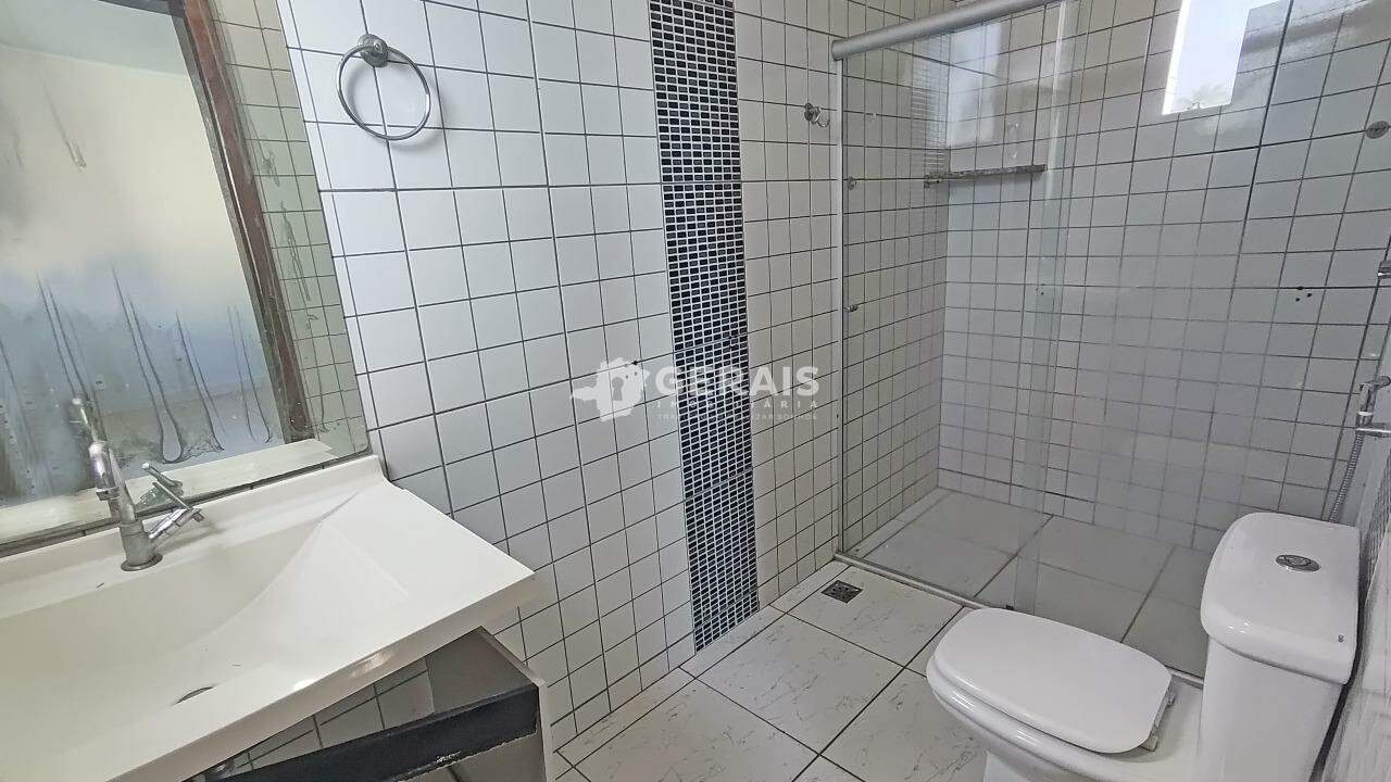 Casa Comercial para aluguel no SÃO JOSÉ: 08- BANHO SUÍTE