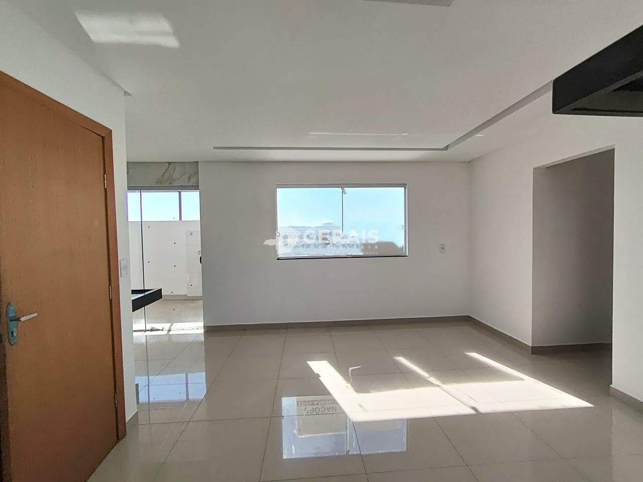 Apto Cobertura Duplex à venda no BOM PASTOR: 03- SALA