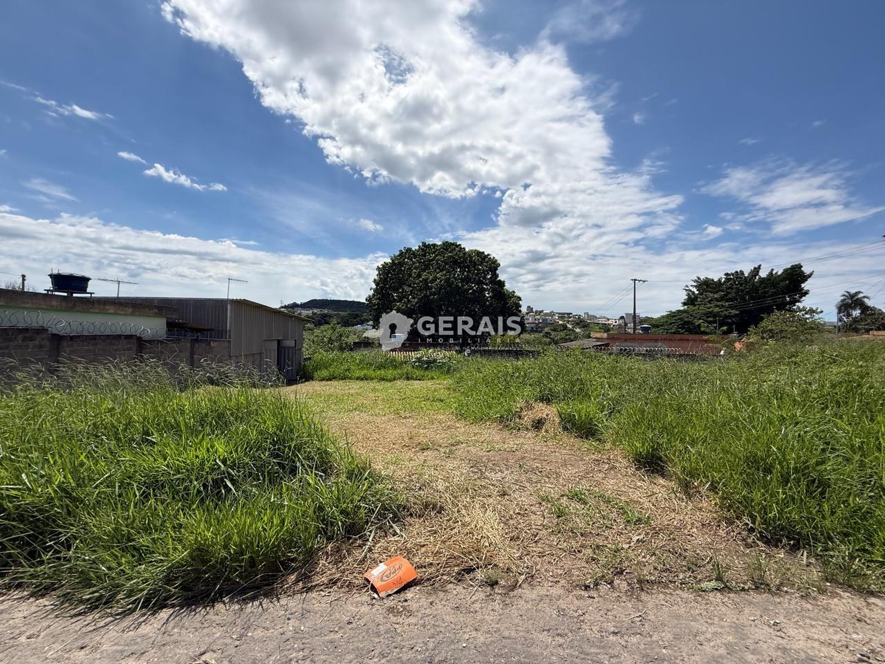 Lote à venda no SÃO ROQUE: 01- LOTE