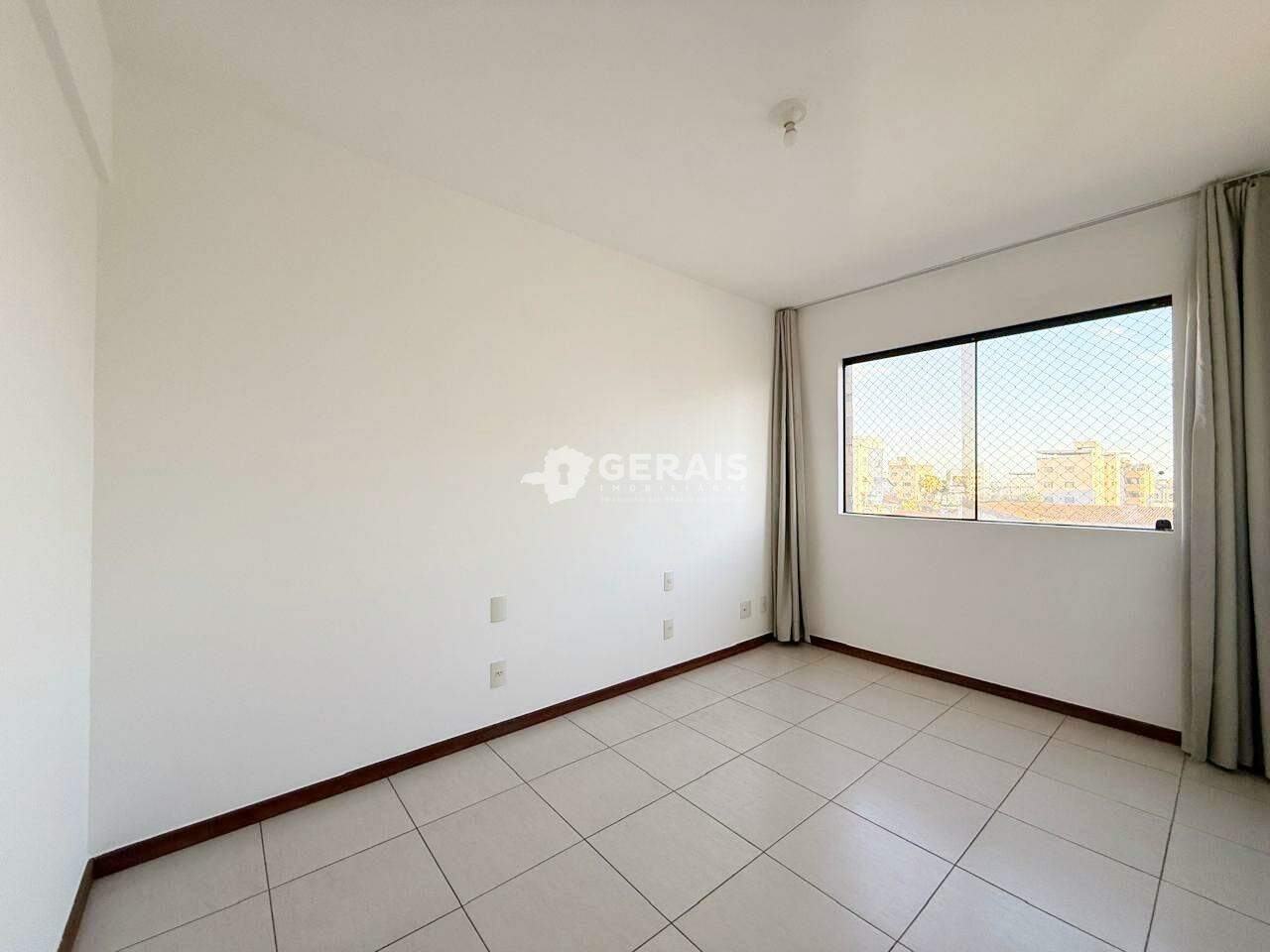 Apartamento à venda no SANTO ANTÔNIO: 07- QUARTO 02