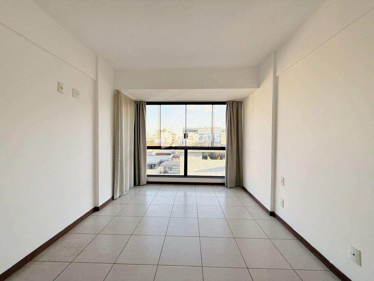 Apartamento à venda no SANTO ANTÔNIO: 08- QUARTO SUÍTE