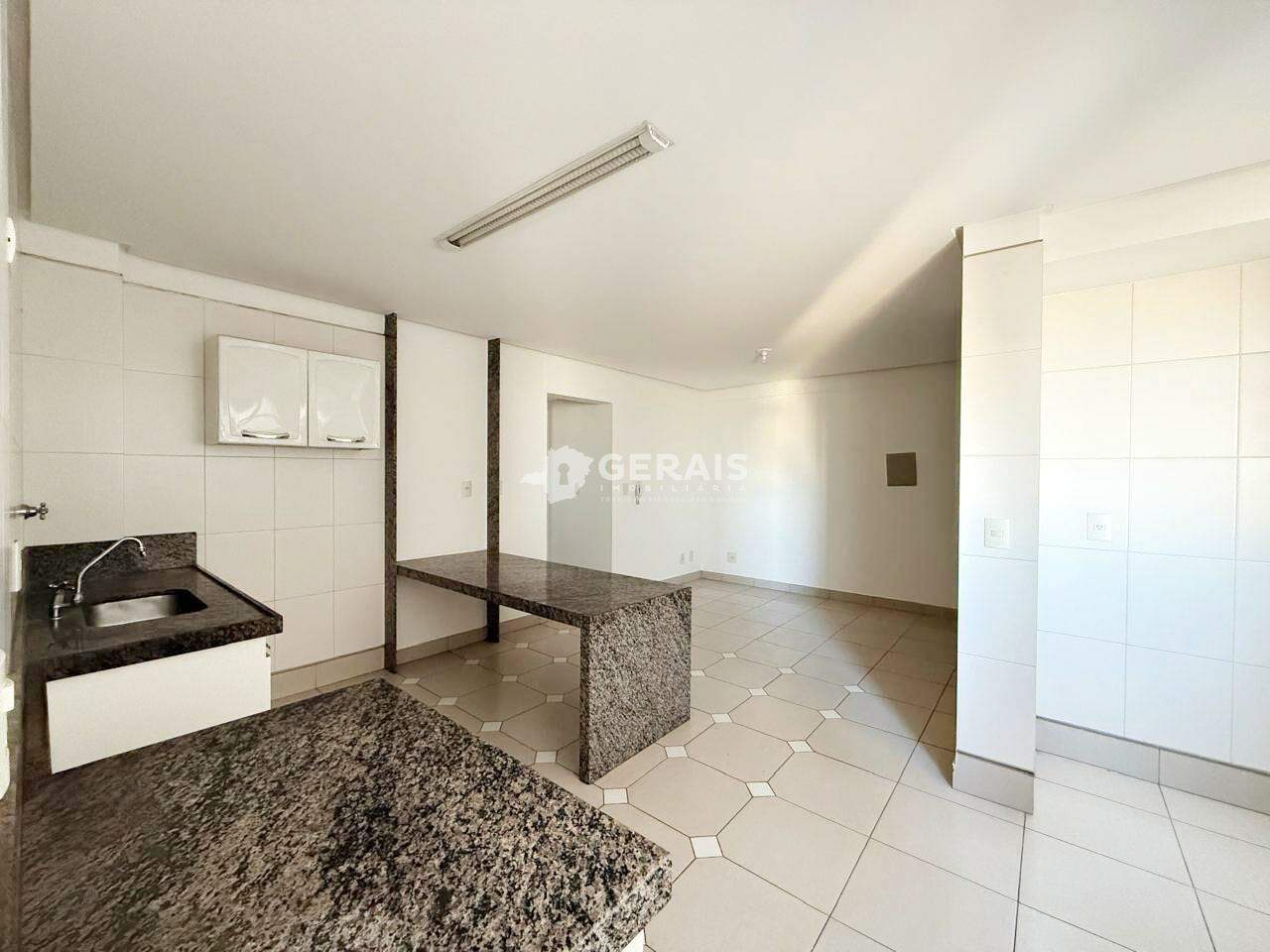 Apartamento à venda no SANTO ANTÔNIO: 05- COZINHA