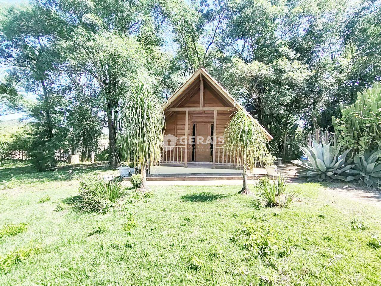 Chalé para aluguel no ERMIDA: 08- FACHADA INTERNA