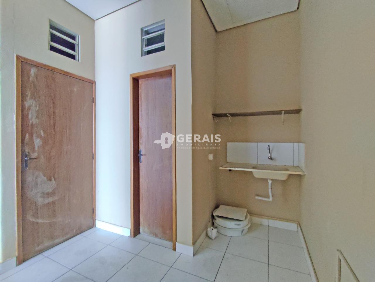 Loja para aluguel no SÃO JOSÉ: 09 - COZINHA