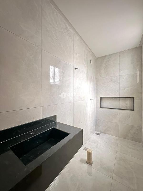 Casa à venda no SANTA ROSA: 07- BANHO SOCIAL