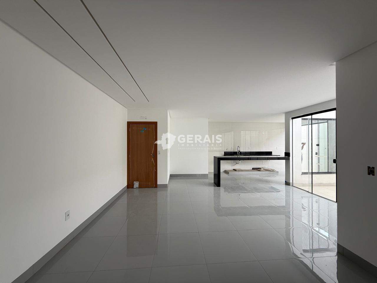 Apartamento à venda no SÃO JOSÉ: 03 - SALA