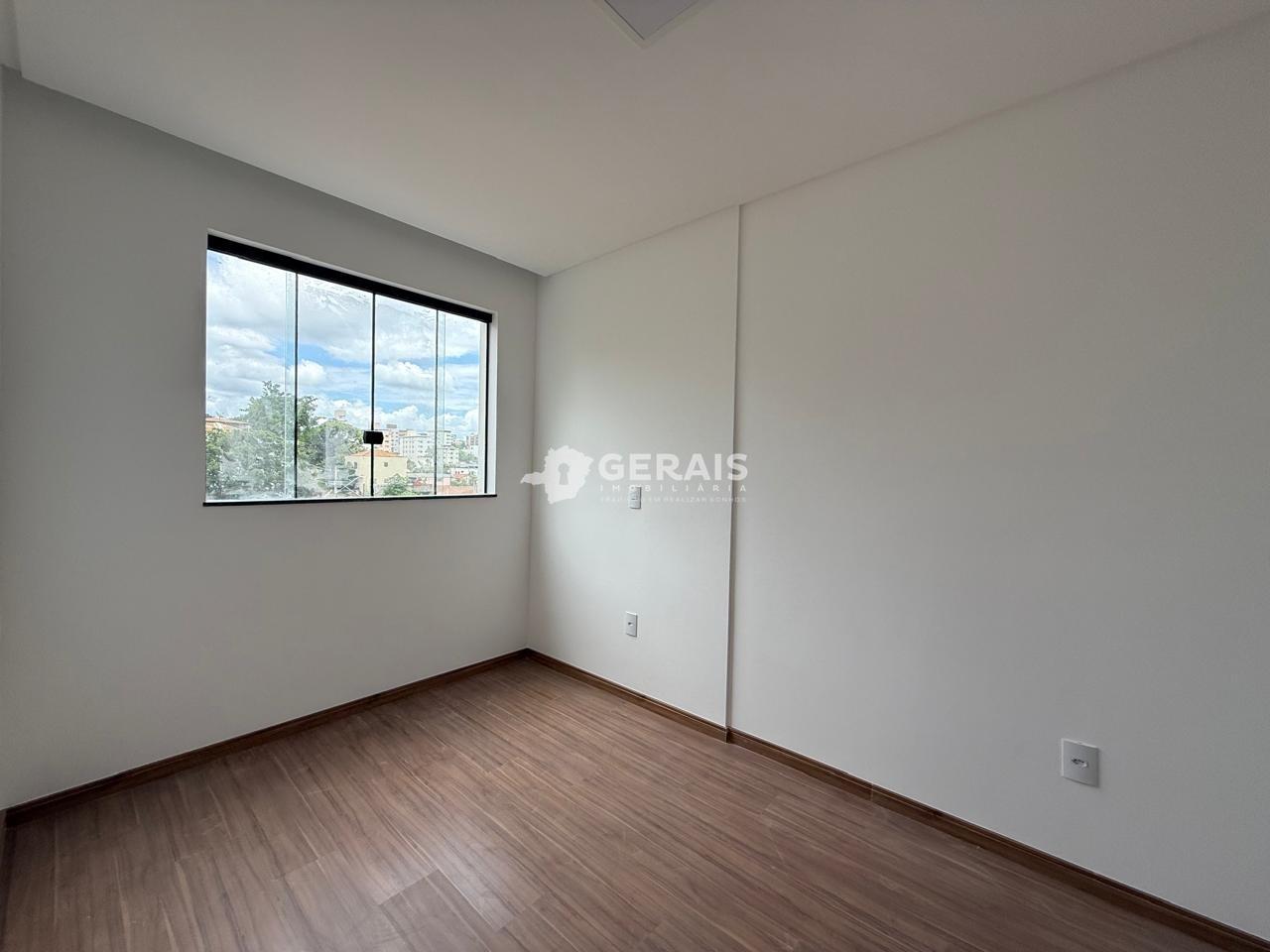 Apartamento à venda no SÃO JOSÉ: 06 - QUARTO 02