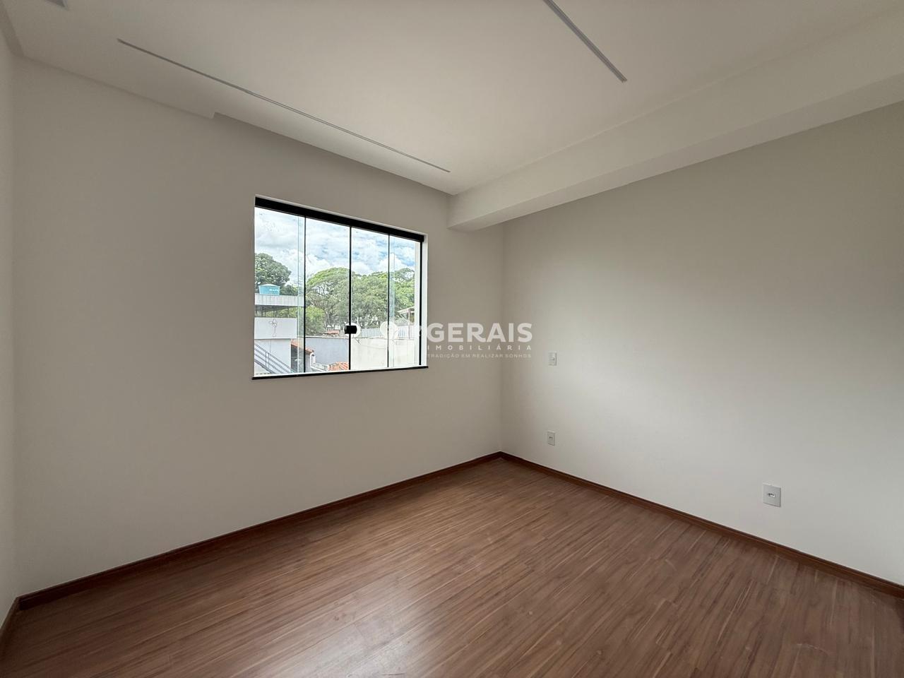 Apartamento à venda no SÃO JOSÉ: 06 - QUARTO 01