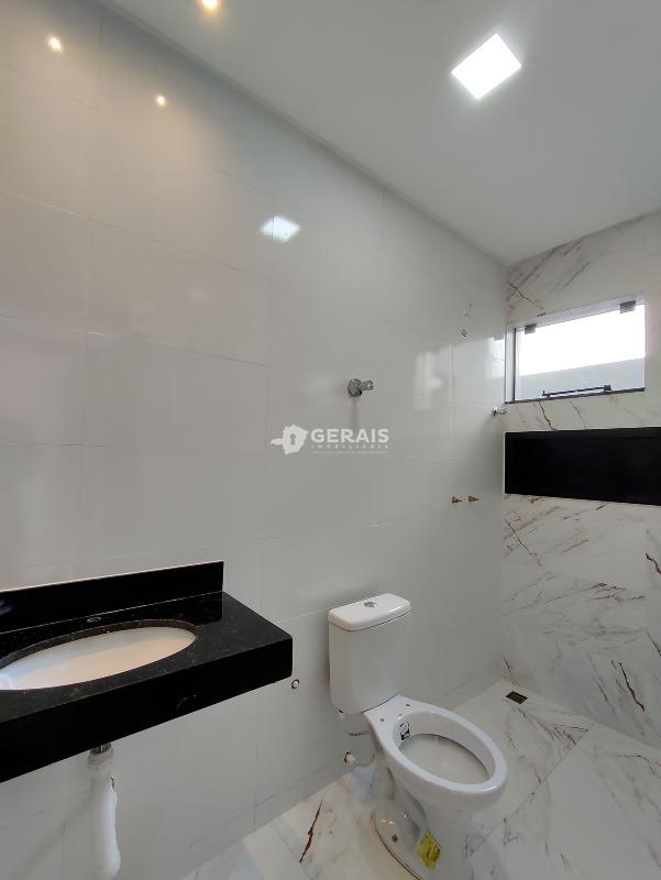 Sobrado à venda no SANTA ROSA: 07- BANHO SOCIAL