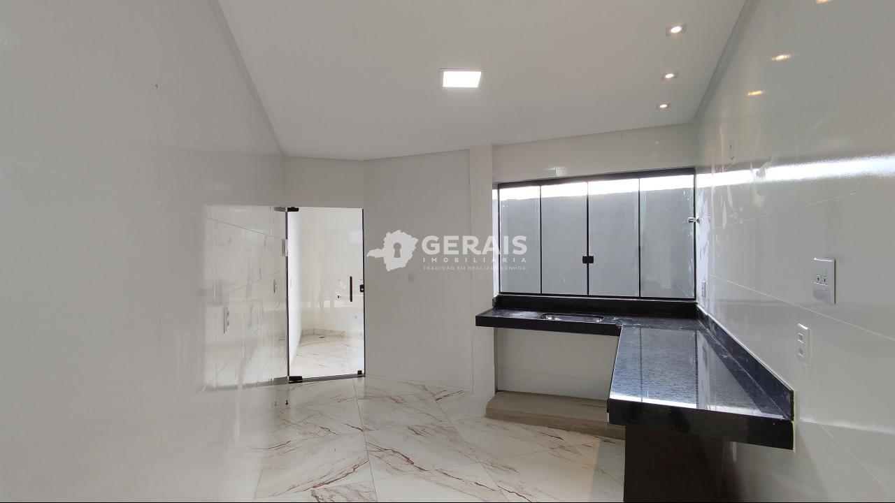 Sobrado à venda no SANTA ROSA: 08- COZINHA