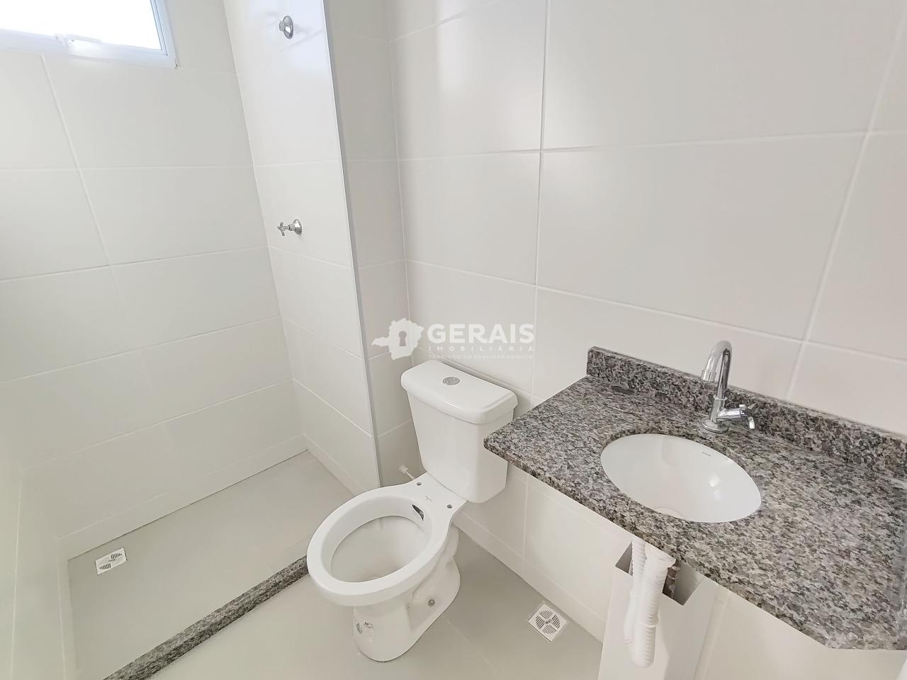 Apartamento para aluguel no QUINTINO: 06- BANHO SOCIAL