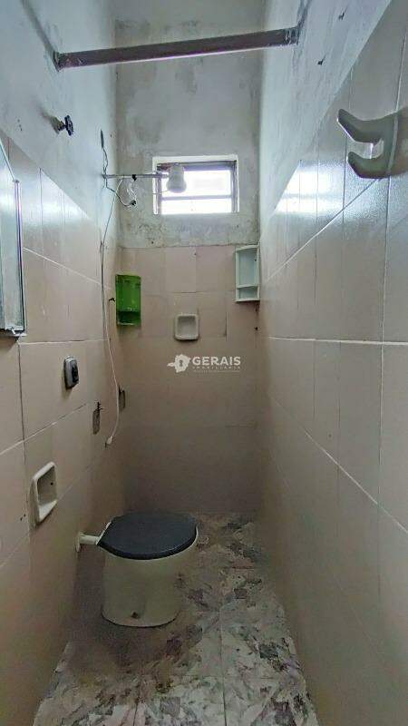 Loja para aluguel no SANTA ROSA: 08 - BANHEIRO 01