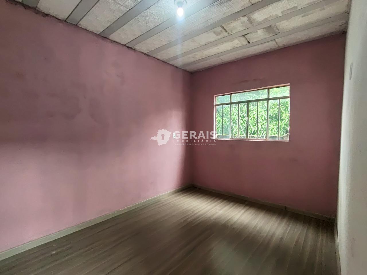 Casa para aluguel no NITERÓI: 07 - QUARTO 02