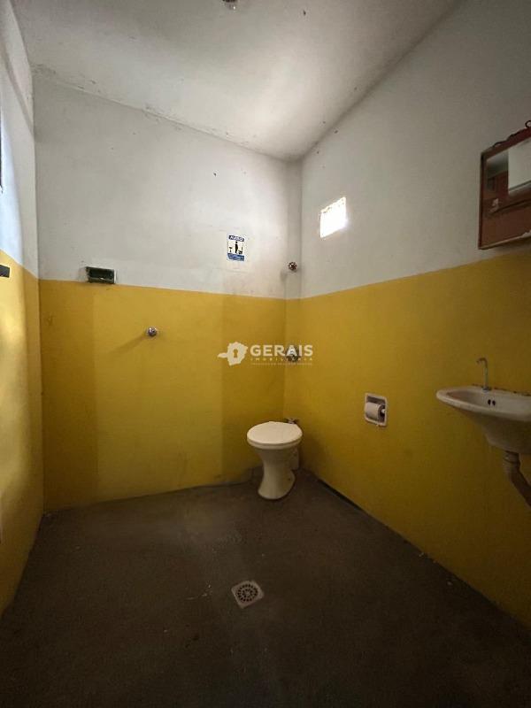 Galpão para aluguel no VILA BELO HORIZONTE: 08- BANHEIRO 