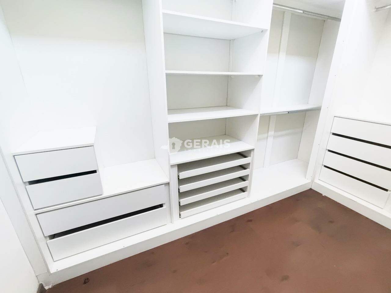 Casa para aluguel no SANTA MARTA: 07- CLOSET QUARTO 02
