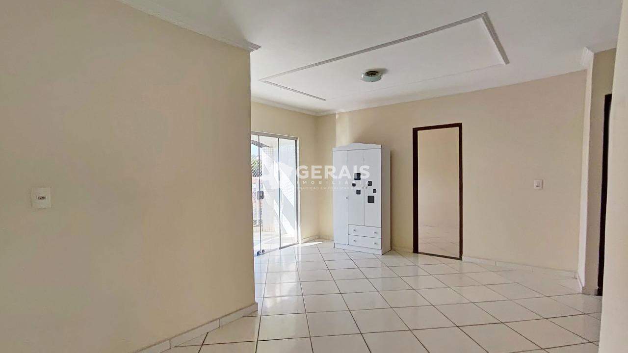 Apartamento para aluguel no CENTRO: 04- SALA