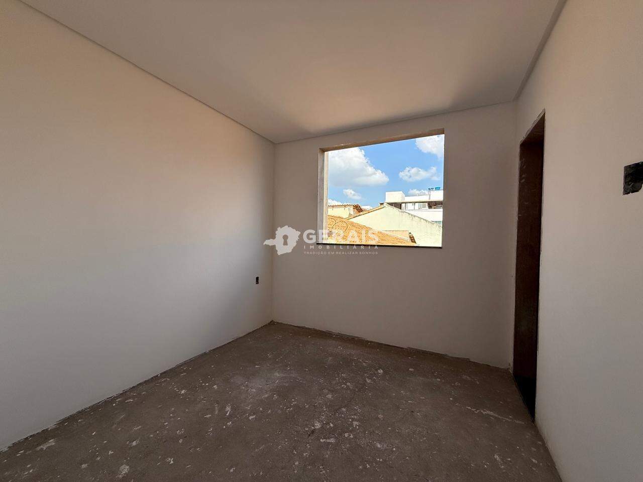 Casa à venda no MANOEL VALINHAS: 09- QUARTO SUÍTE 02