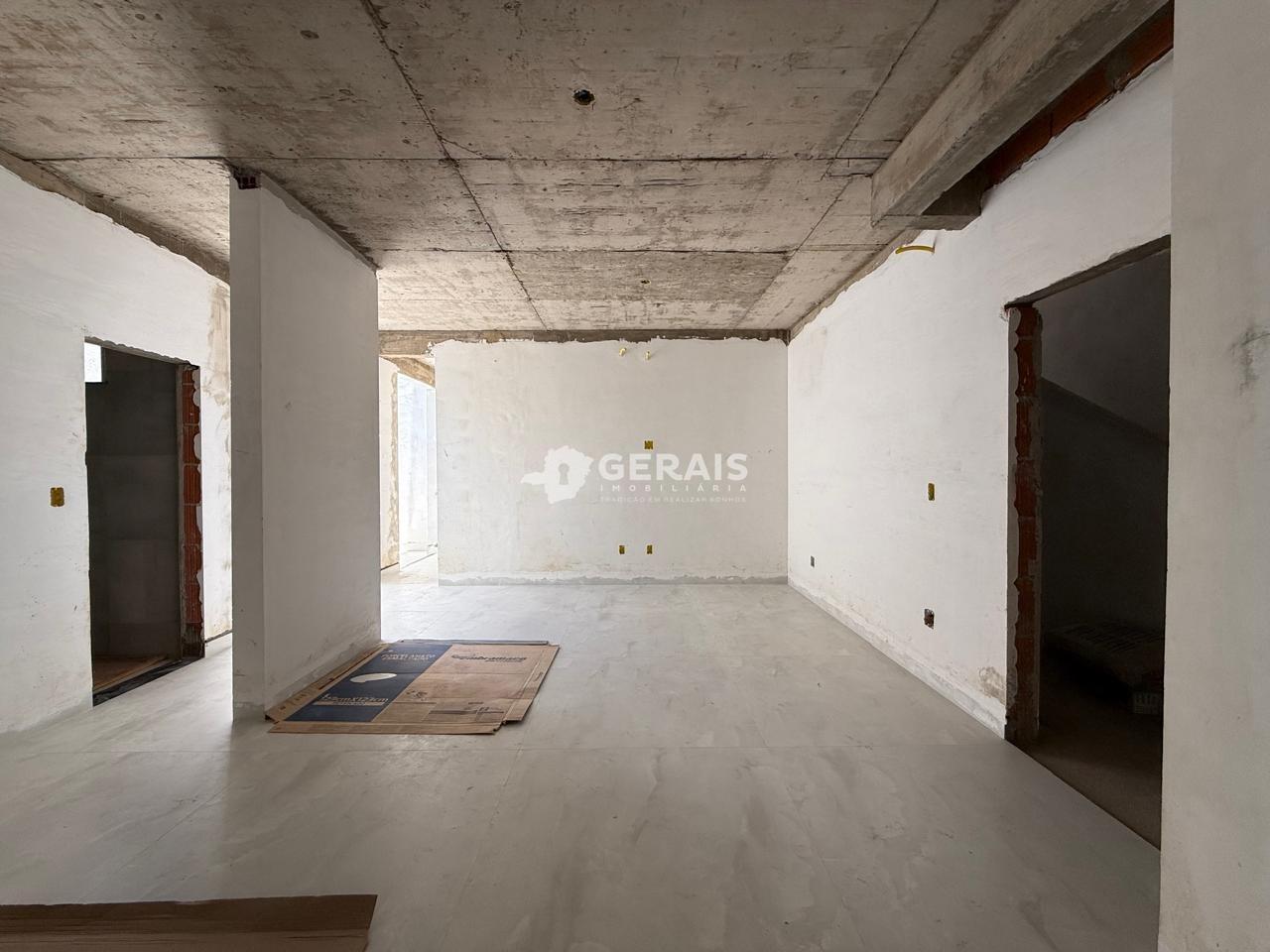 Apartamento à venda no CENTRO: 03- SALA